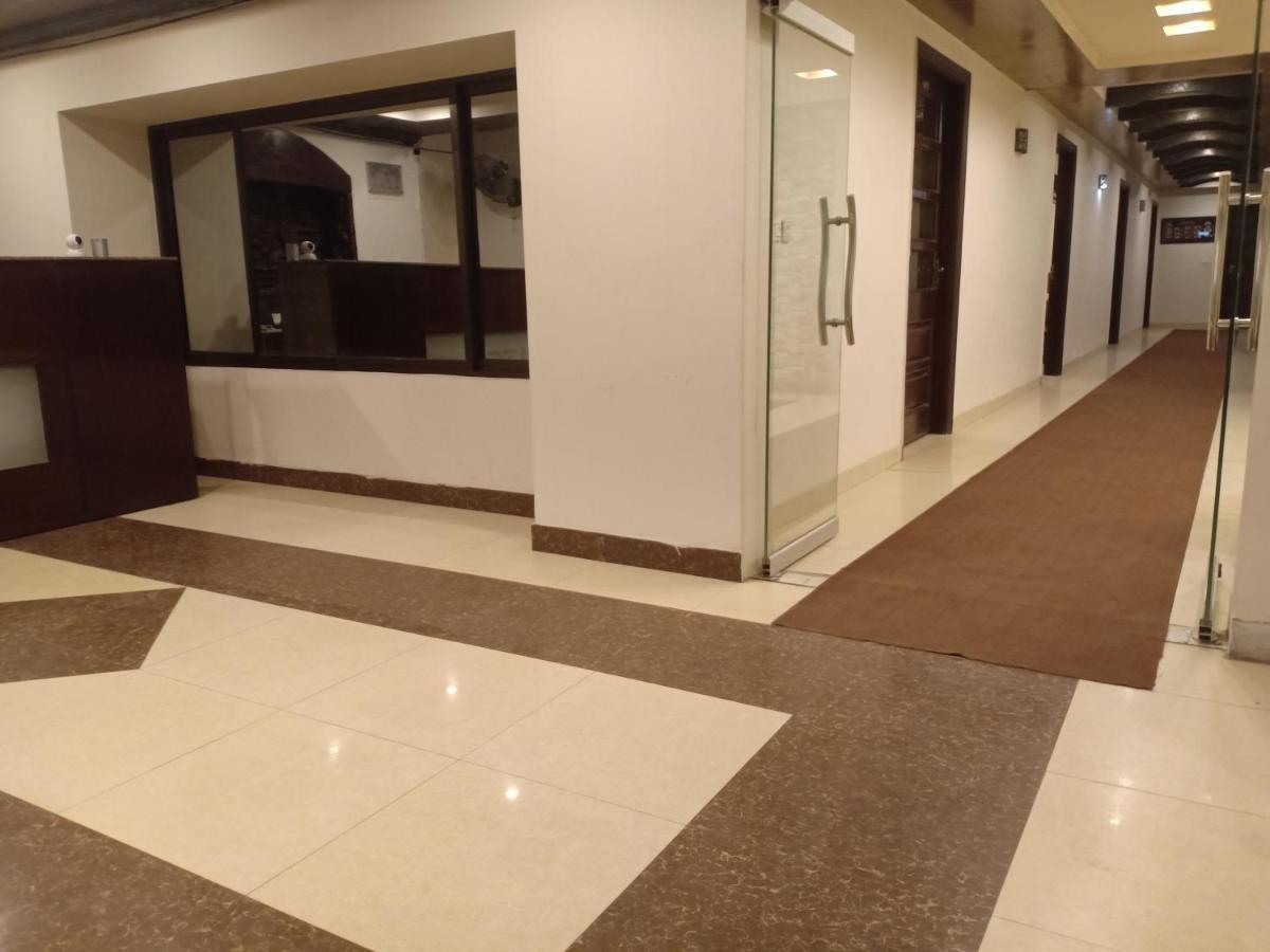 Hotel New Madina Faisalabad Ngoại thất bức ảnh